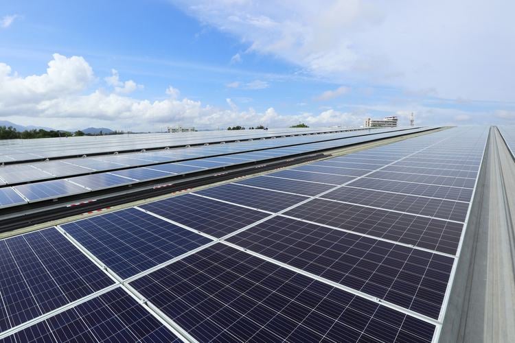 LuxConnect installs rooftop solar at DC1.3 facility in Bettembourg, Luxembourg