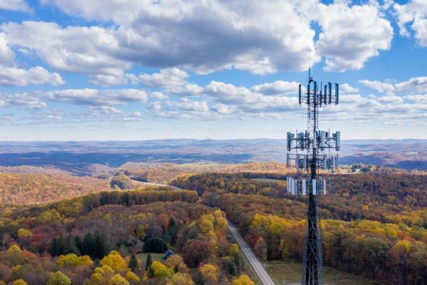 American Tower terminates Dish tower agreement amid ongoing dispute