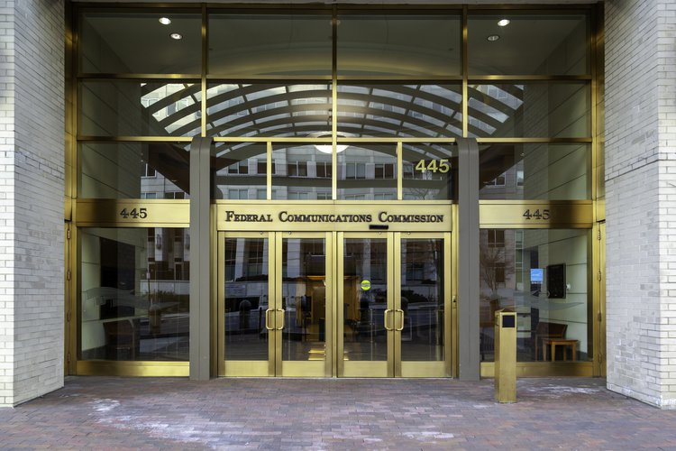 FCC concludes AWS-3 spectrum, raises $3.5bn