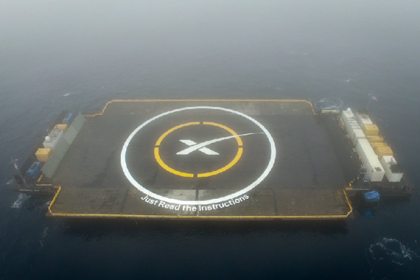 SpaceX pitches Starlink as telecom infrastructure