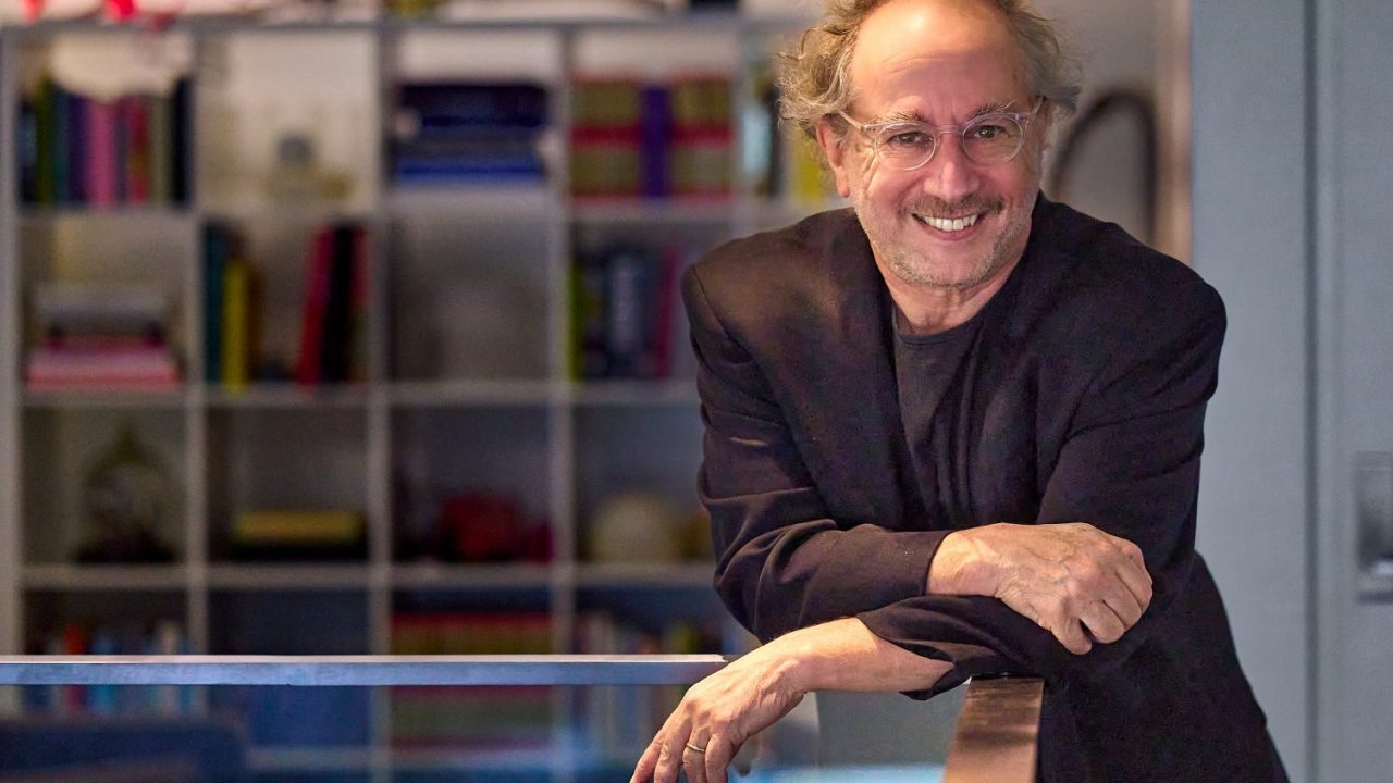 Tod Machover receives George Peabody Medal for contributions to music and technology