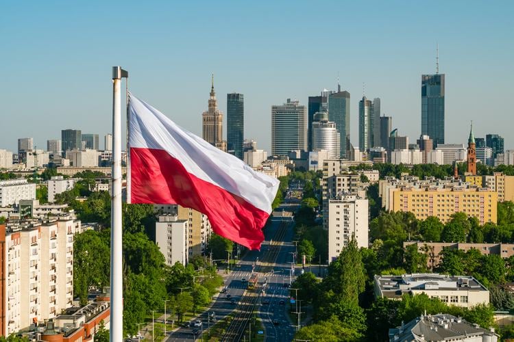 Sponsored: Polish Data Center Association, DCD Academy and Warsaw University of Technology launch Data Center Training Scholarship