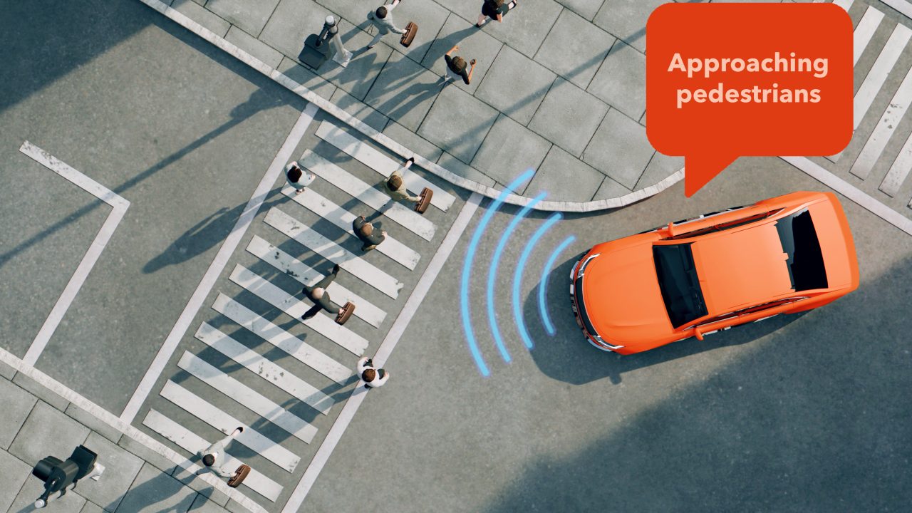 System helps humans predict when self-driving cars will make mistakes