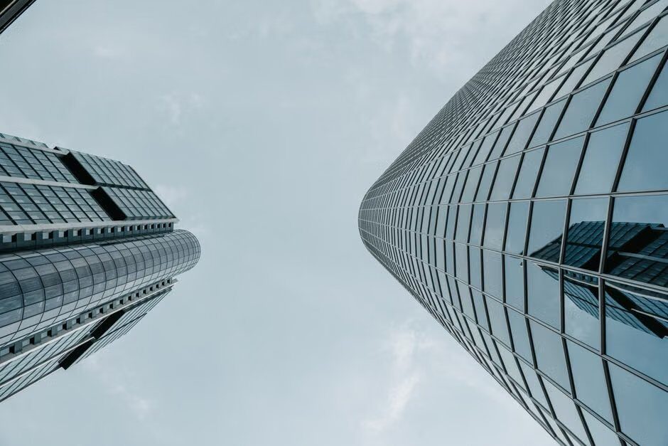 Beyond real estate: Ari Rastegar’s growing role as an economic commentator