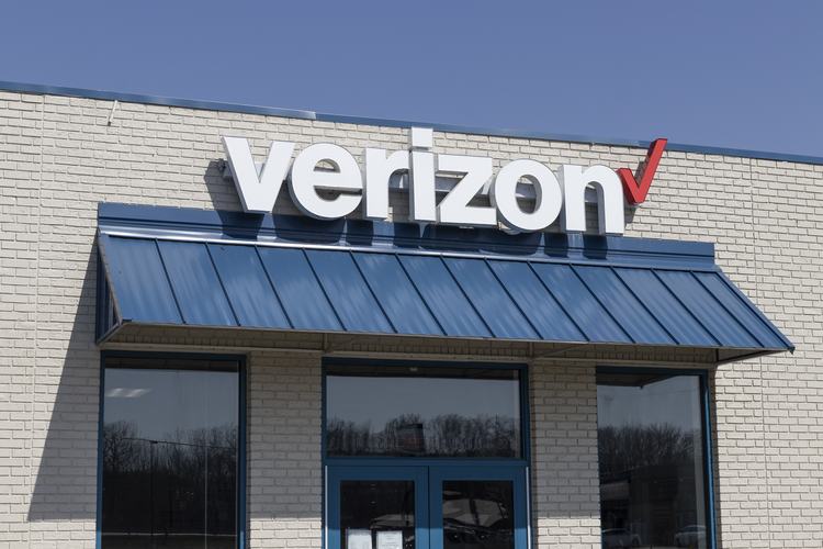 Verizon exec overhaul claims chief network officer Adam Koeppe