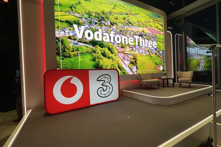 Vodafone raises cost savings target for UK unit to £1bn